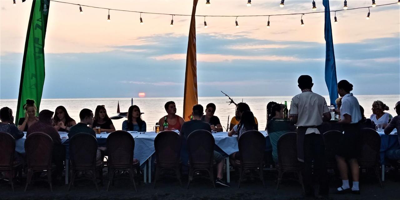 Bali Taman Beach Resort & Spa Lovina Pabean Buleleng Exterior foto