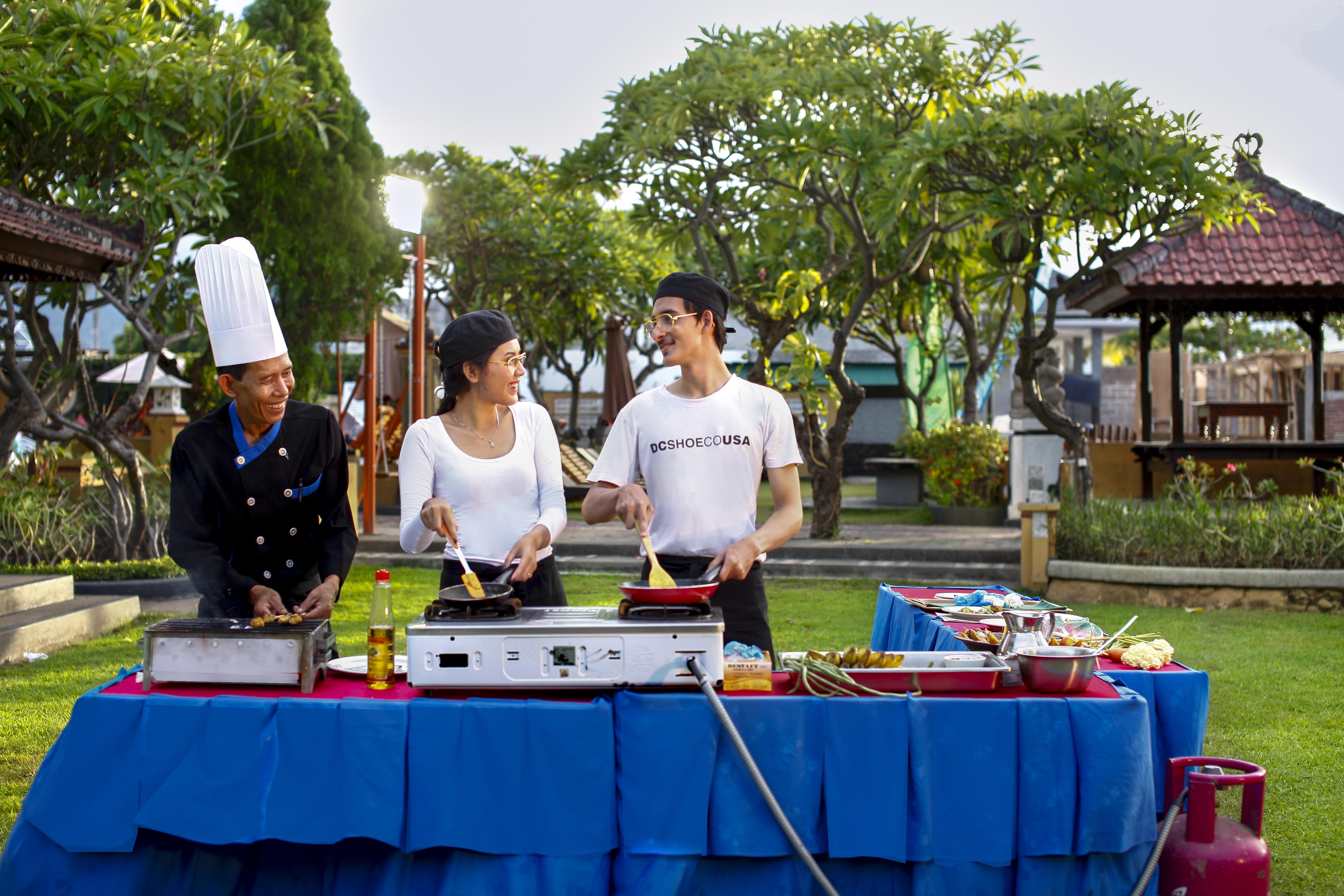 Bali Taman Beach Resort & Spa Lovina Pabean Buleleng Exterior foto